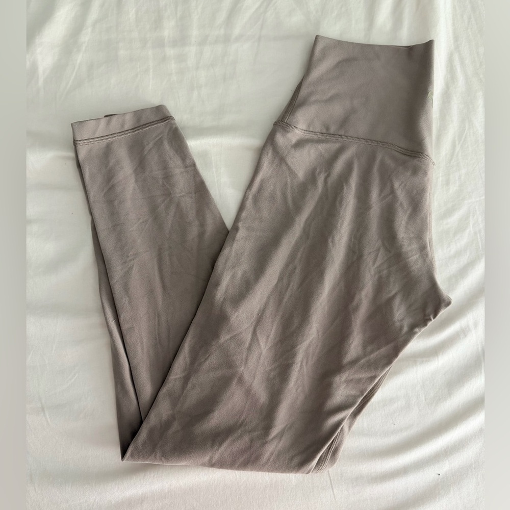Artizia golden TNA taupe tan leggings size 6